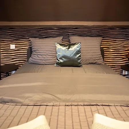 Escale Tropical Chic - Hypercentre St-quentin Apartment